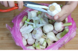 5斤大蒜腌糖蒜正宗做法,5斤大蒜腌制糖蒜的秘制方法